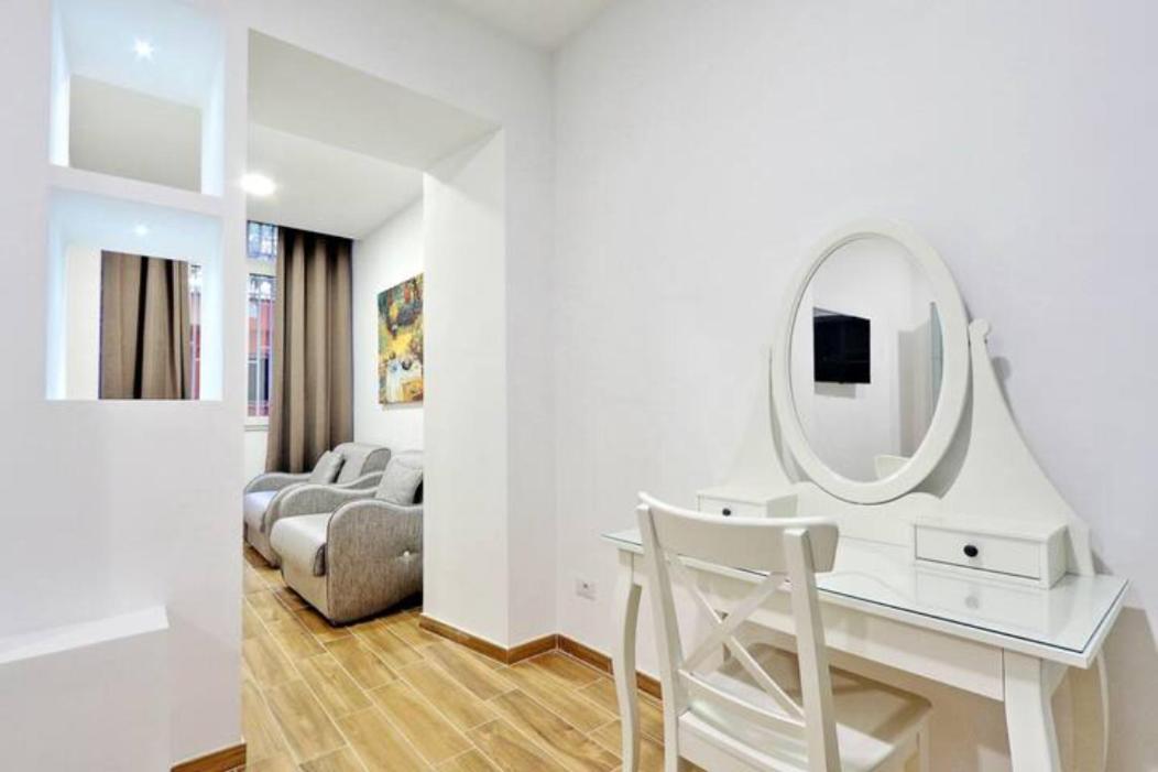 Restart Accommodations Aldobrandini E Sciarra Rom Exteriör bild